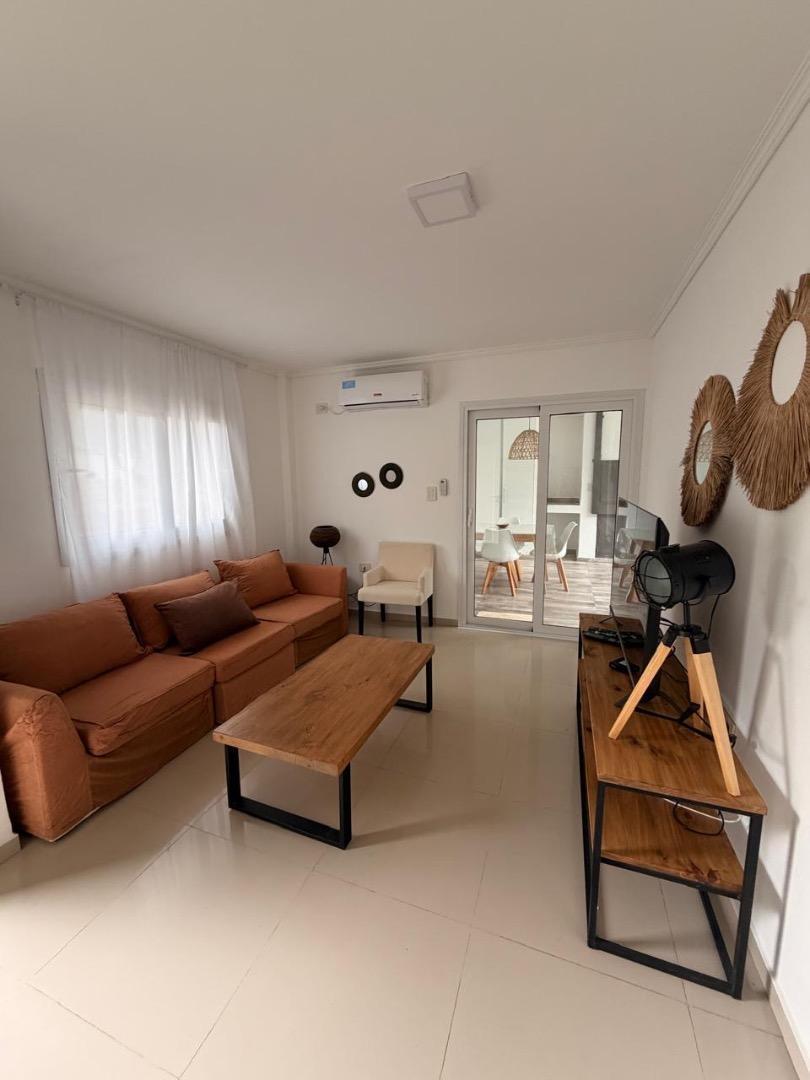 ALQUILO CASA AMOBLADA MENDIOLAZA, SAN ALFONSO TALAR, SEGURID
