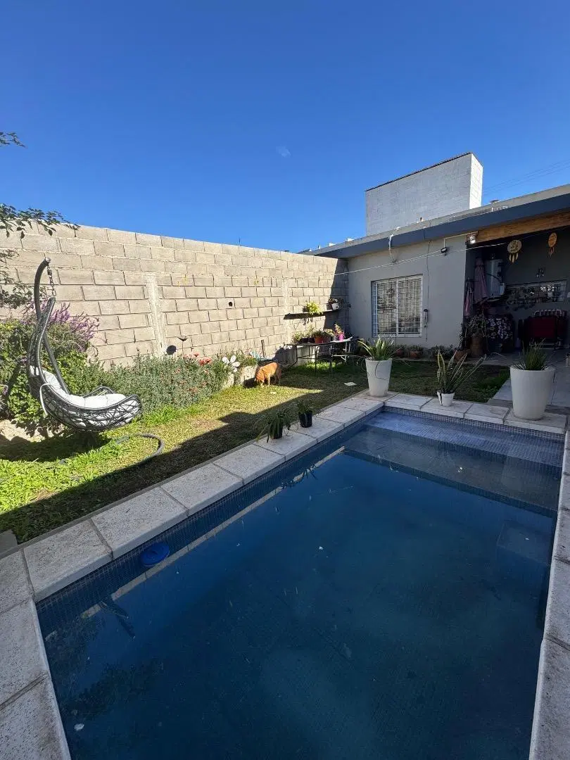 VENDO DUPLEX B NORTE VILLA ALLENDE, 2 DORM, PISCINA 5