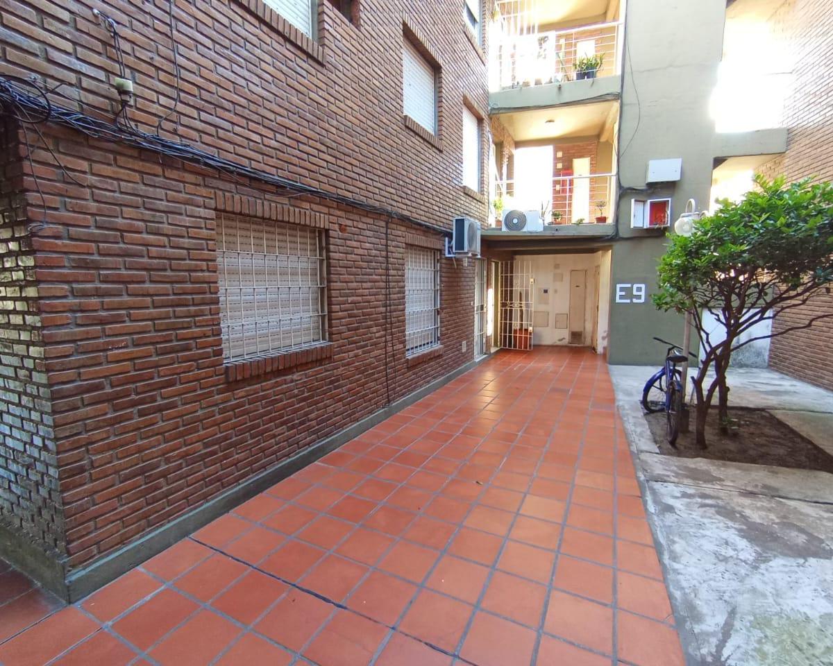 Departamento 3 Dorm. a m de Bv. Segui 2