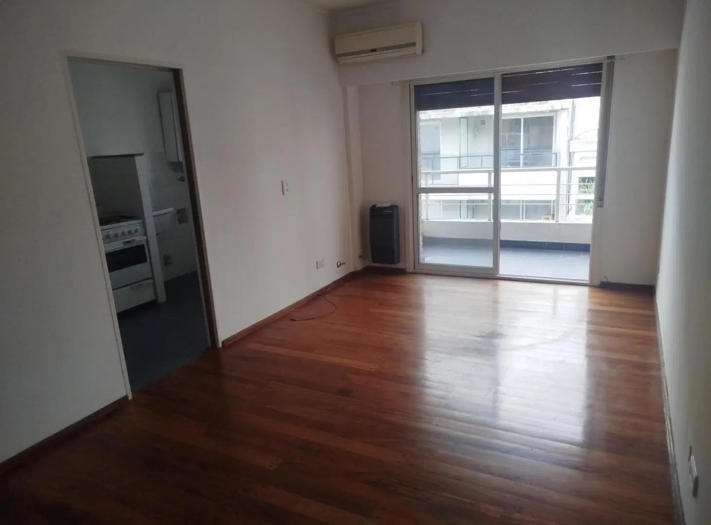 Alquiler departamento 1 dormitorio a metros del río 2