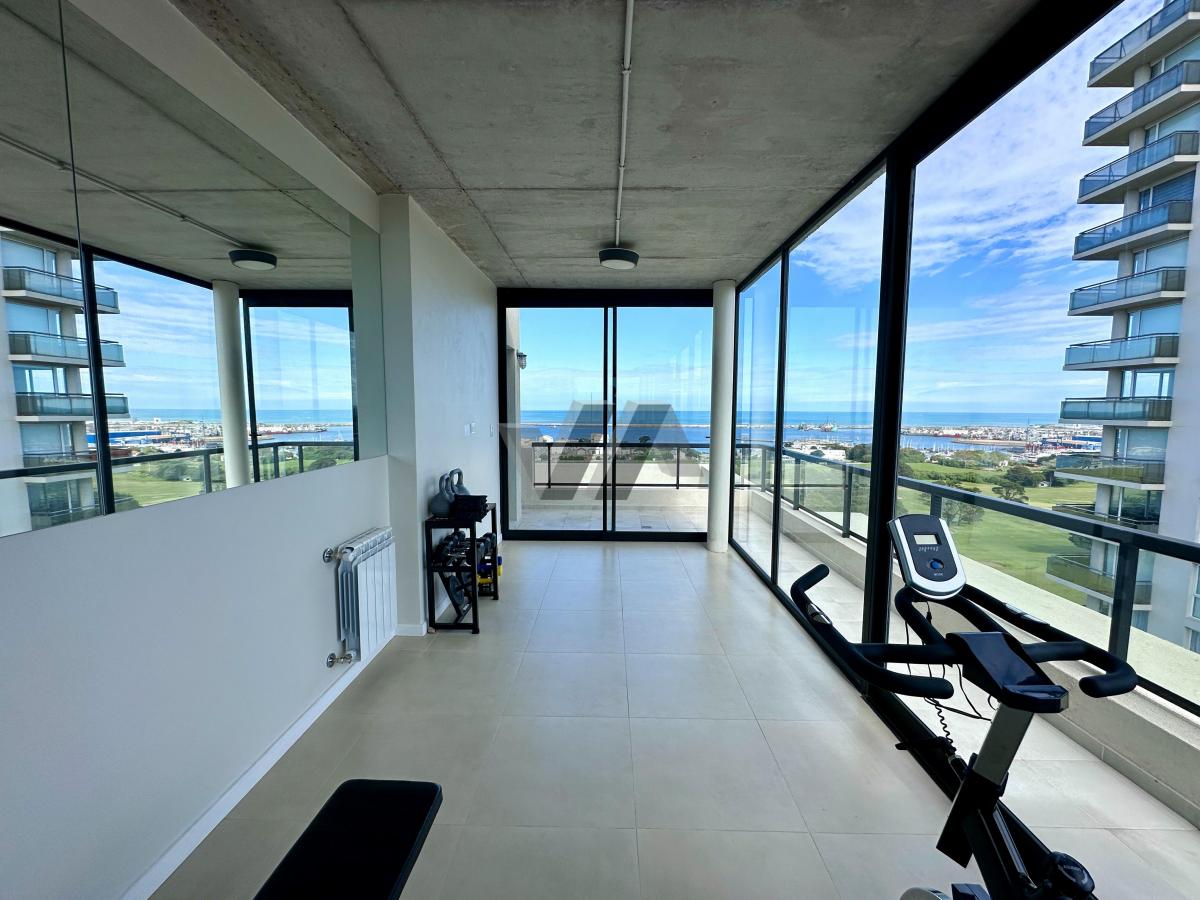 Moderno Piso de 4 Ambientes. Vista Al Mar. Playa Grande. 4