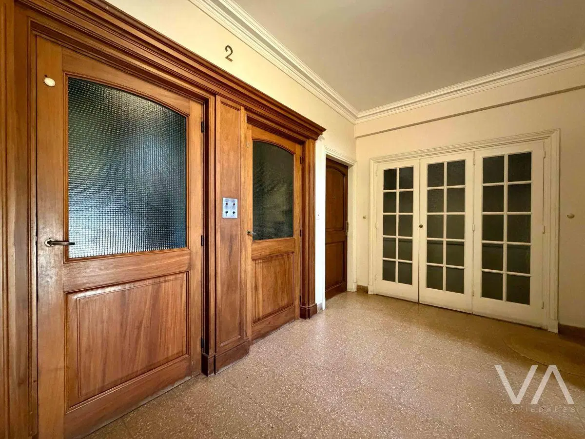 Impecable departamento reciclado de 4 ambientes. Plaza Mitre. 5