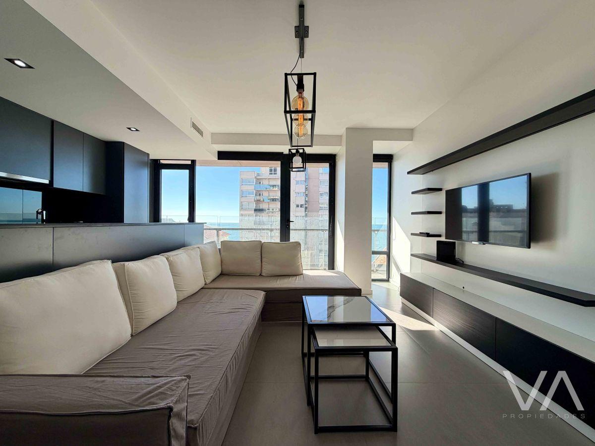 Foto de Moderno departamento de 2 ambientes con vista al mar. Cochera. Playa, imagen 4