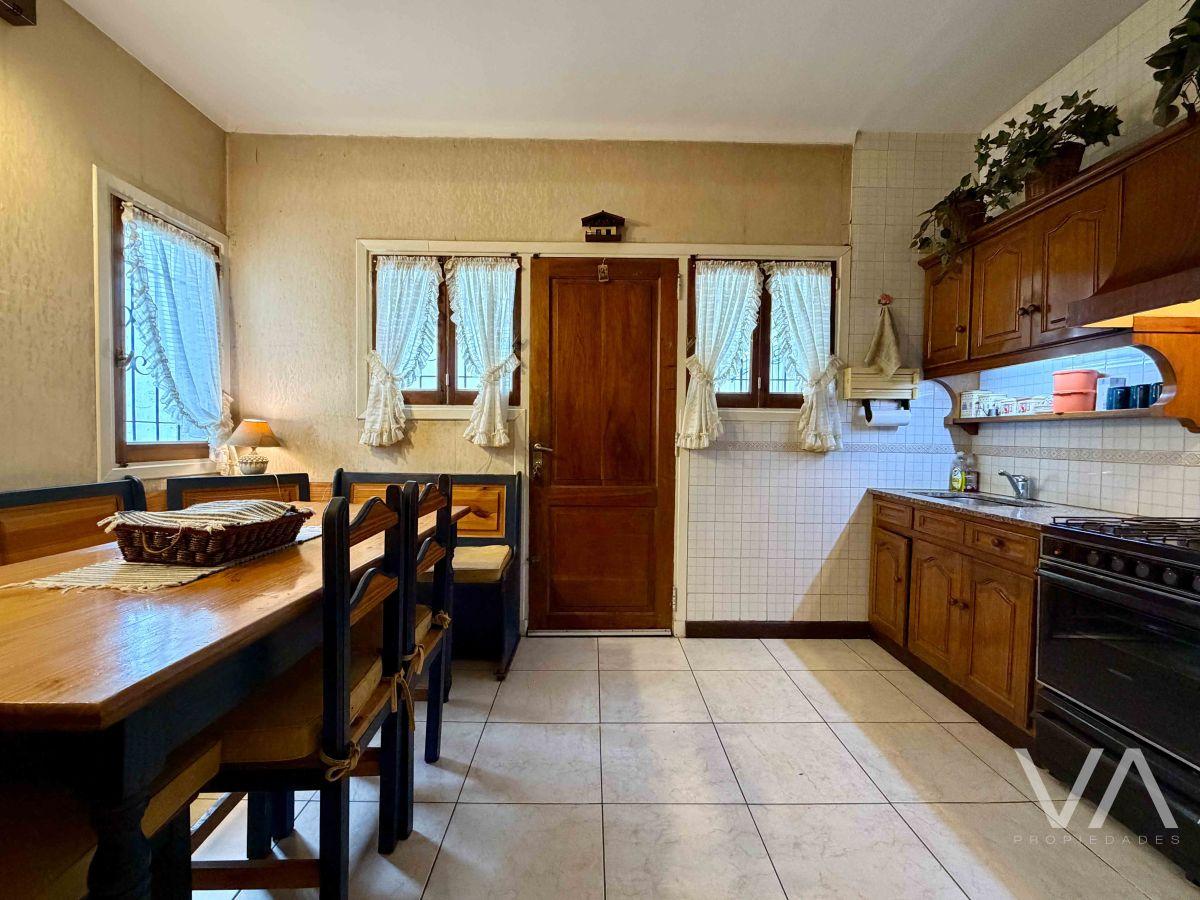 Foto de Chalet con 3 dormitorios. Patio. Los Troncos., imagen 4