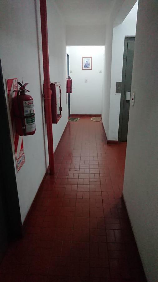 Departamento en Torre Próximo a Hipermercado Jumbo 1