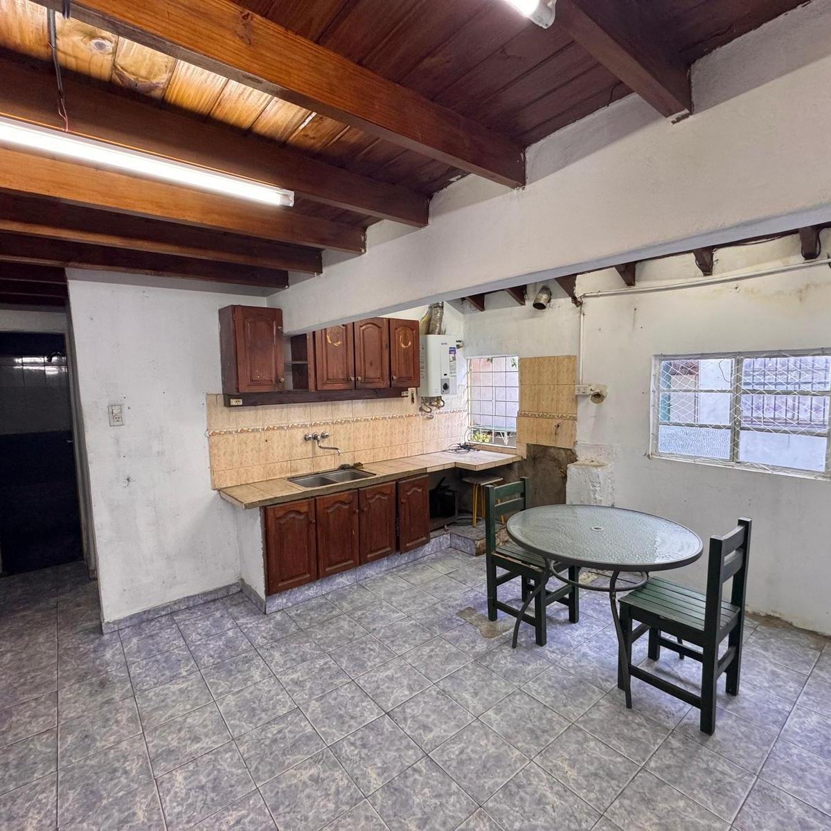 Casa Ideal Dos Familias en Venta, Villa Lugano 4