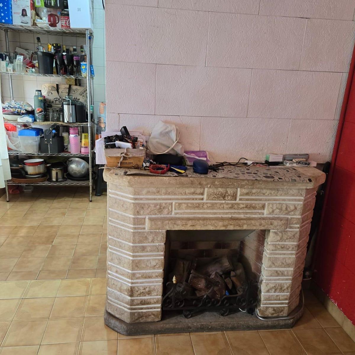 Foto de CASA PARA RECICLAR EN VENTA EN LUGANO, imagen 4