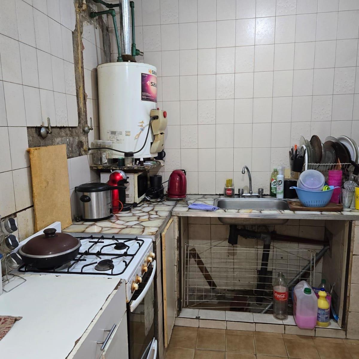 Foto de CASA PARA RECICLAR EN VENTA EN LUGANO, imagen 3