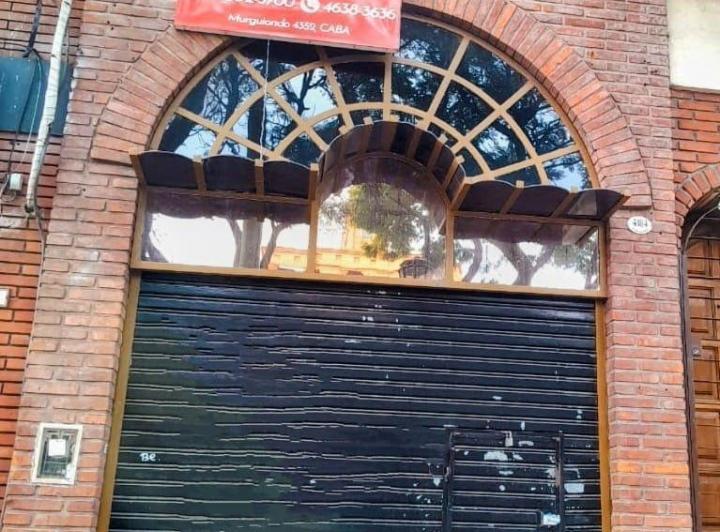 LOCAL EN VENTA CENTRO COMERCIAL MURGUIONDO, VILLA LUGANO
