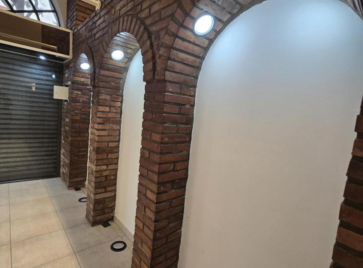 Foto de LOCAL EN VENTA CENTRO COMERCIAL MURGUIONDO, VILLA LUGANO, imagen 4