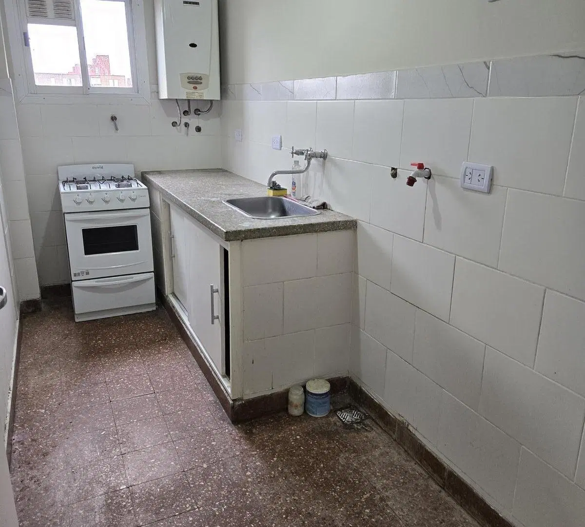 DEPARTAMENTO B. CASTRO, VILLA LUGANO 4