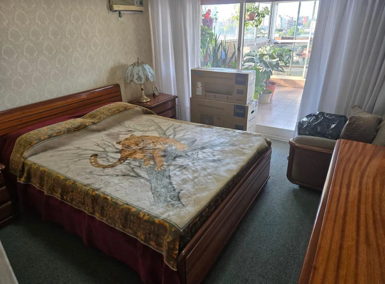 DEPARTAMENTO DE 4 AMBIENTES CON BALCON EN VENTA 4