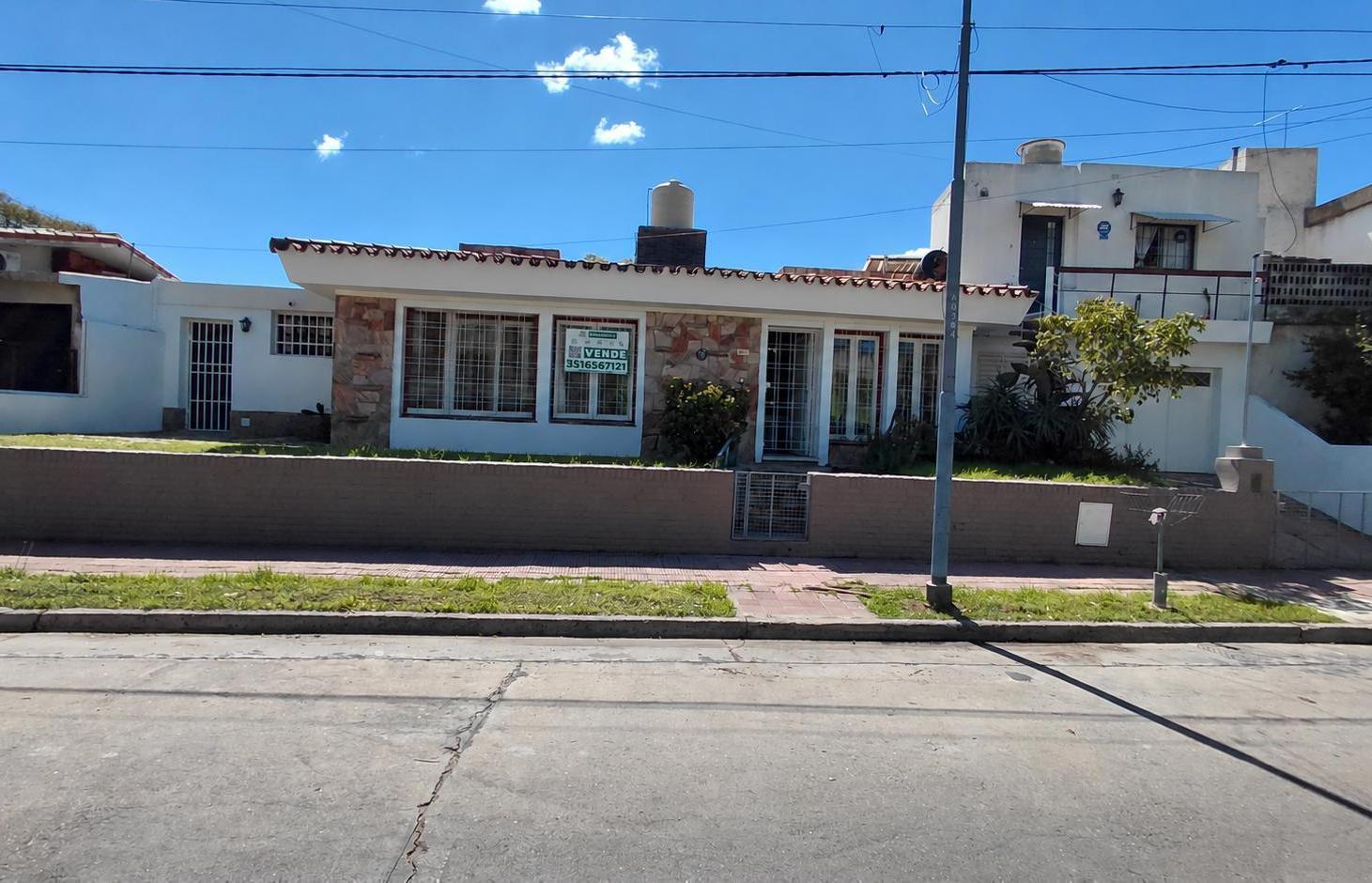 Foto de SALVATIERRA VENDE - BARRIO JUNIORS - CASA IDEAL RENTISTA O RENOVACION -, imagen 5