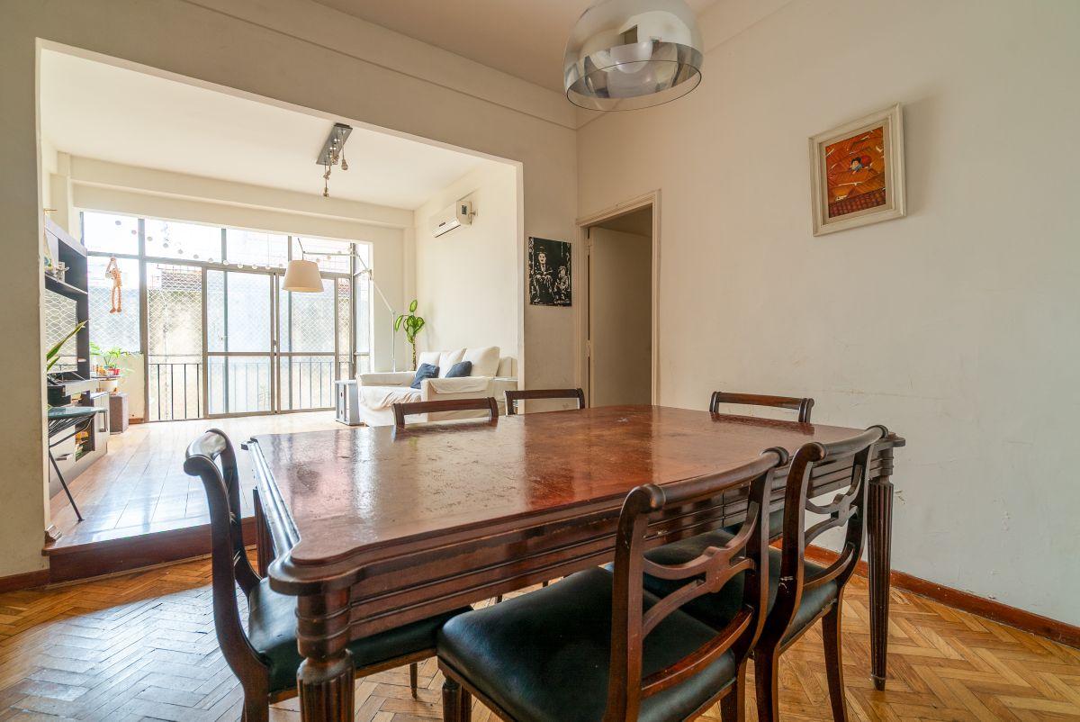 Departamento en venta en Recoleta | 2 dormitorios + dependencia | Luminoso con cochera