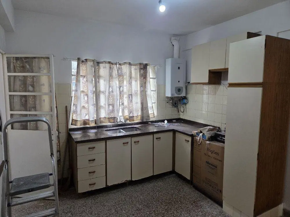 Departamento 4 ambientes. | colon al 1900 5