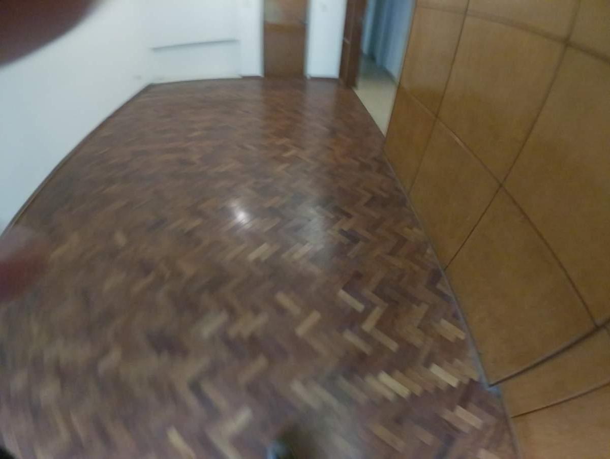Casa Centro Tres Dorm. y Local Comercial 1