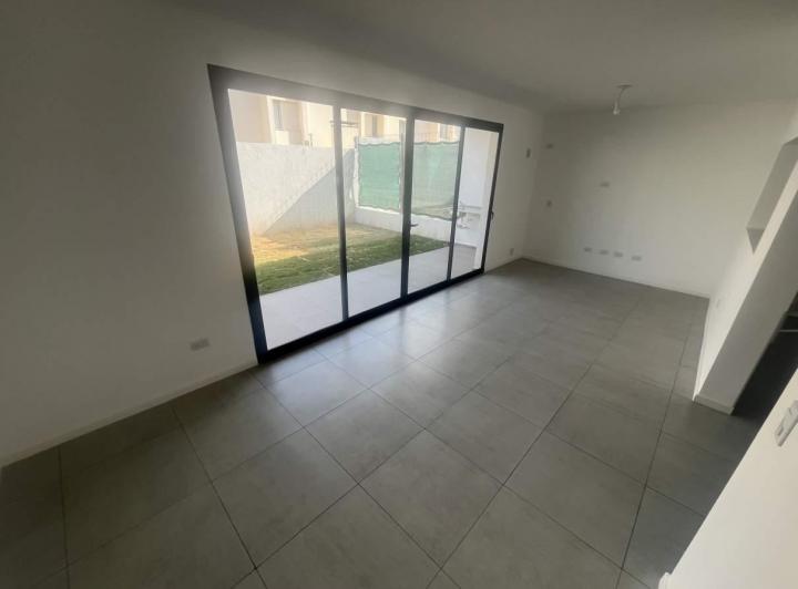 Housing Cerrado Duplex Zona Sur Manantiales tres dormitorios 1