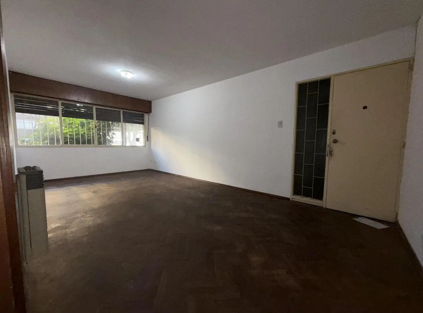 Planta Baja Patio Dos Dormitorios Nueva Cordoba Crisol 1