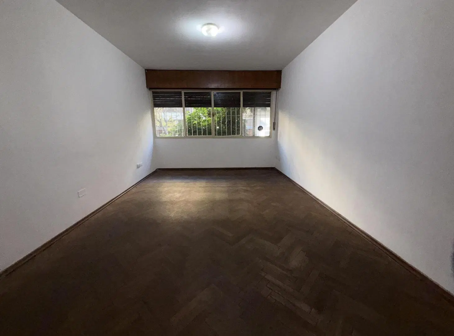 Planta Baja Patio Dos Dormitorios Nueva Cordoba Crisol 4
