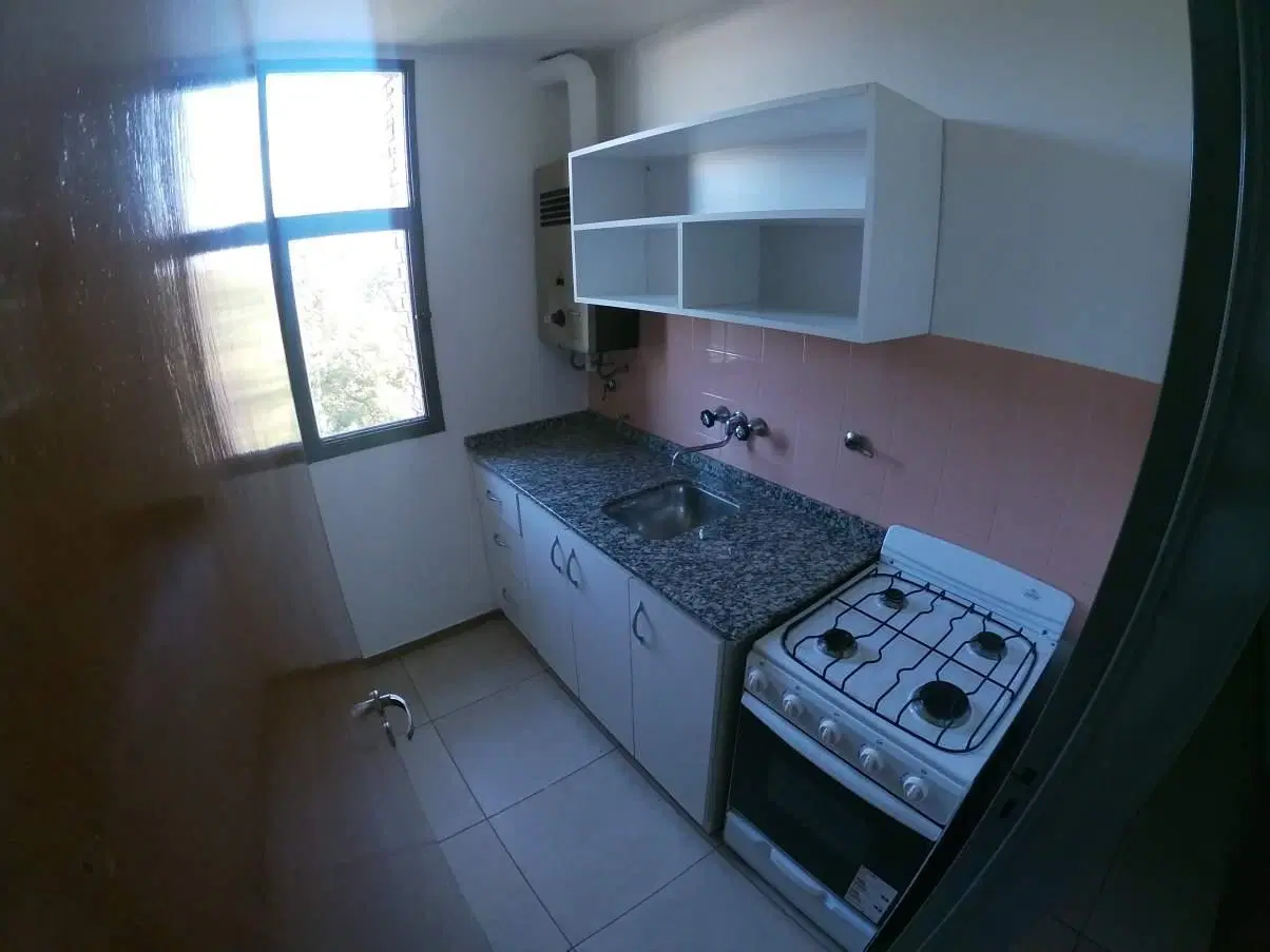 Nuevo centro Shopping un dormitorio Alquiler 4