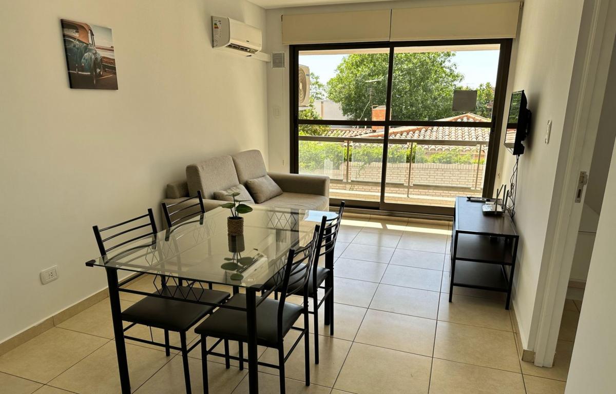 Depto Amoblado en Venta - Apto Credito - 1 Dorm/ Cochera Doble/ Seg 24 Hs 2