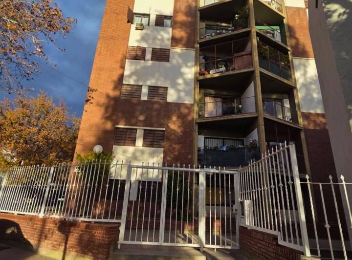 EXCELENTE DEPTO APTO CREDITO- 3 Dorm/ Balcon/ Cocina independiente 2