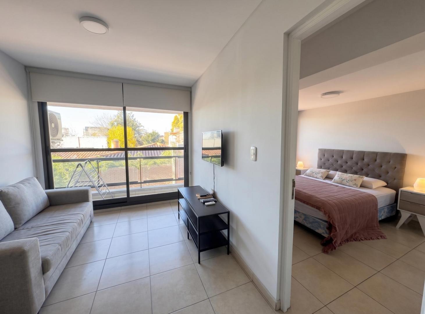 Se alquila | Departamento  51 m2 | 1 Dormitorio | 1 Baño | Amoblado | Cochera Doble