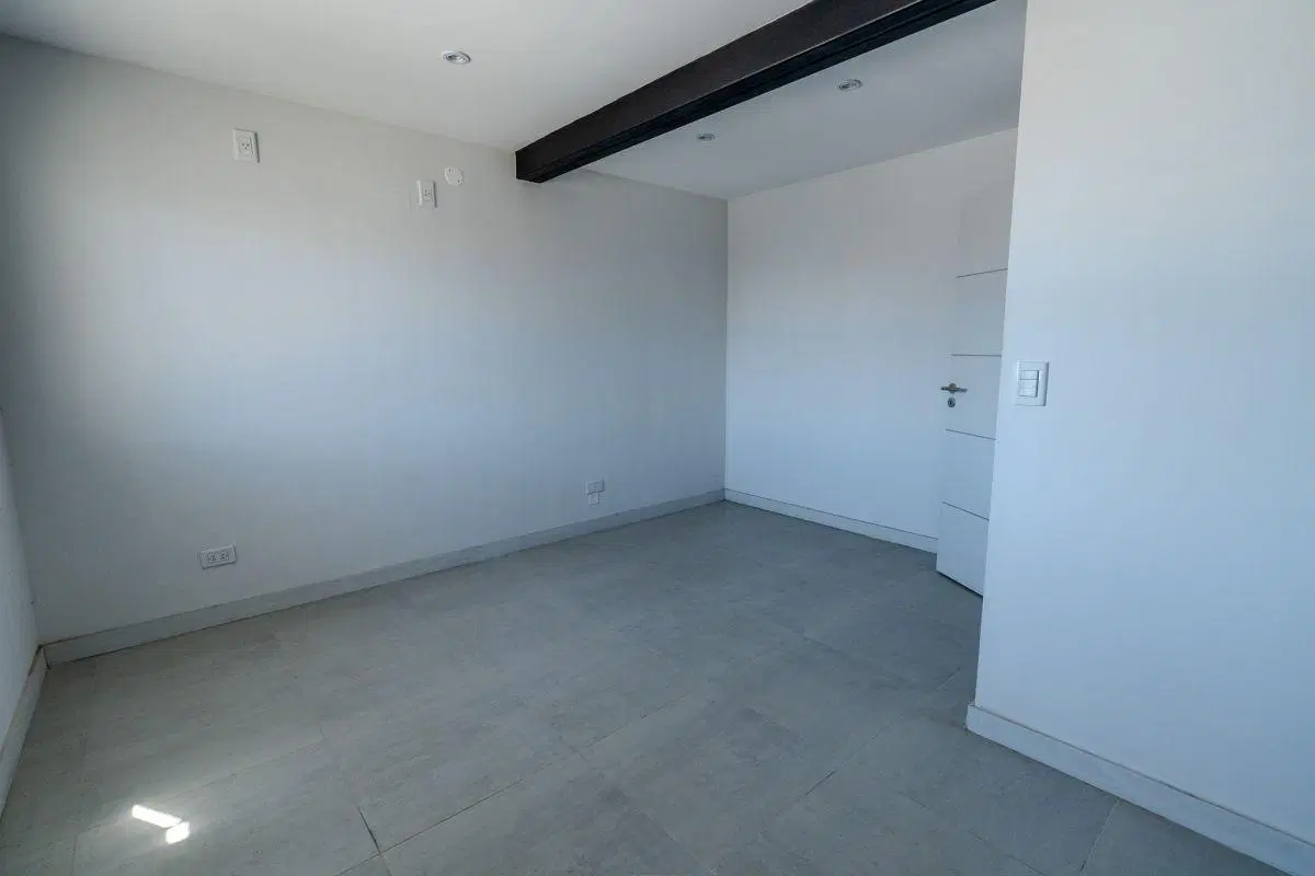 Triplex 164m² 3 Dormitorios 3 Baños | Patio y Playroom 2
