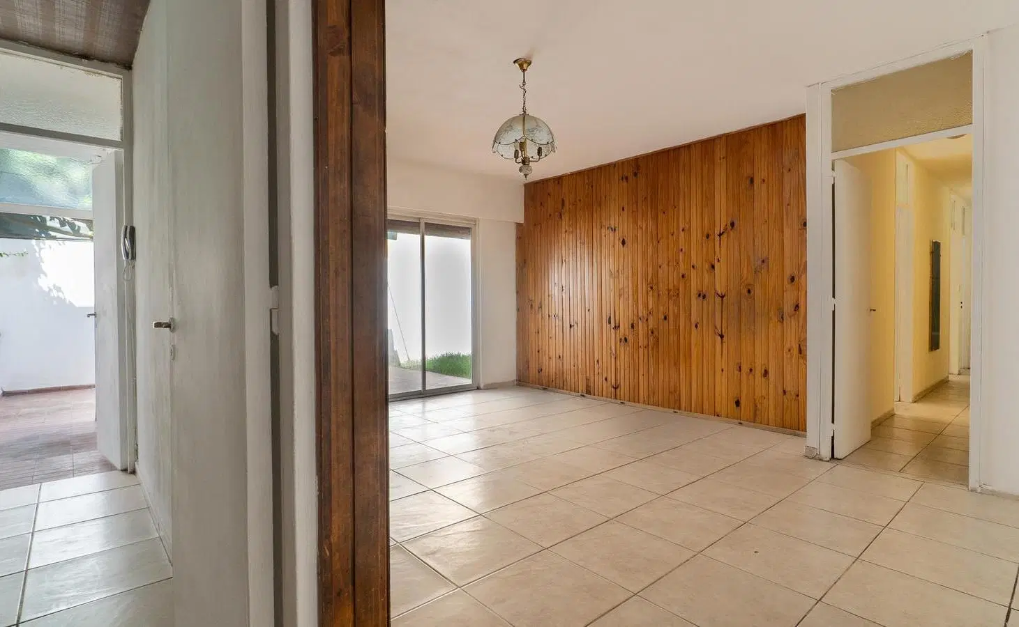 Departamento 80 m2 / 3 dormitorios / 1 baño / Patio / Lavandería / Barrio Bombal 5