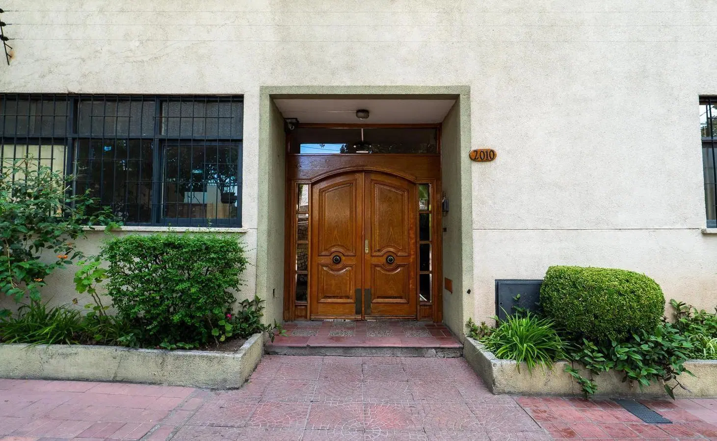 Departamento 80 m2 / 3 dormitorios / 1 baño / Patio / Lavandería / Barrio Bombal 1