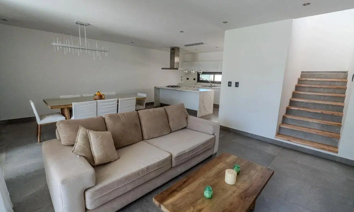 B° PRIVADO RINCON DE DRUMMOND| 4 Dormitorios | 4 Baños | Piscina | Losa Radiante 5