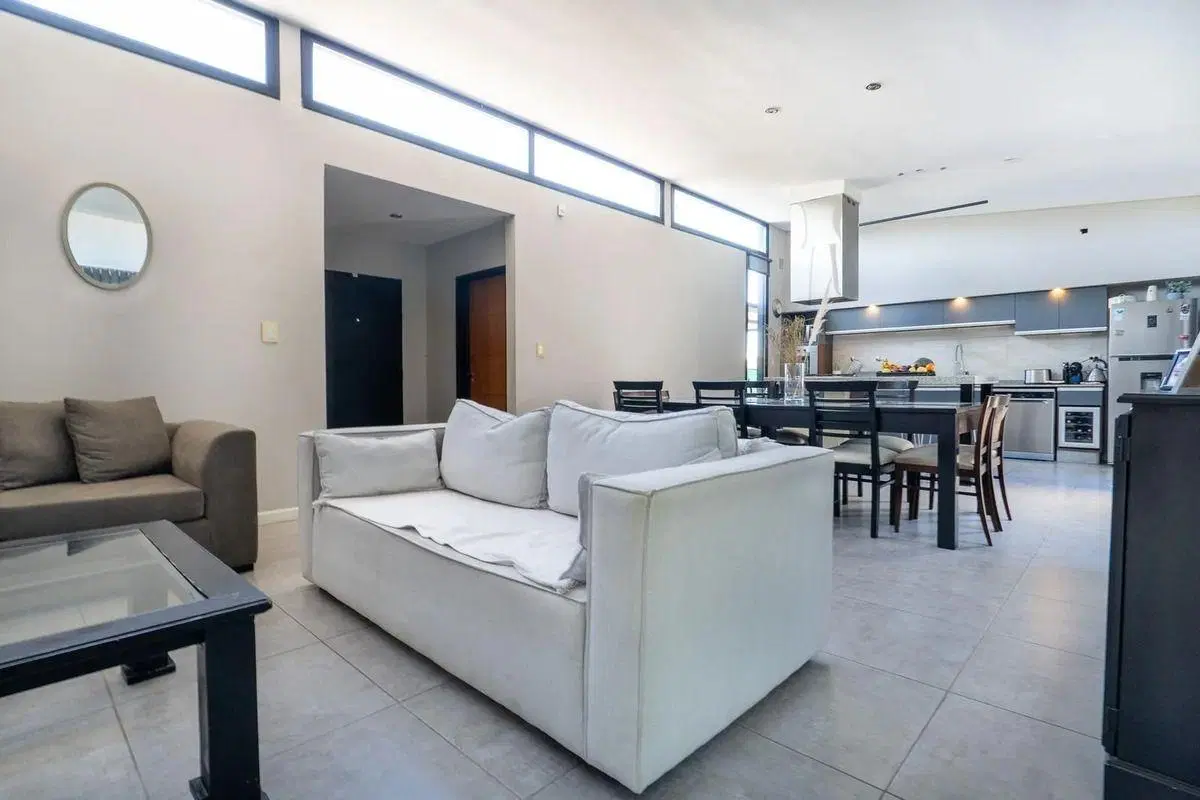 B° Portal Andino- APTA CREDITOI Exclusiva Casa De Categoria En Venta- 2 Dorm/ Es 4