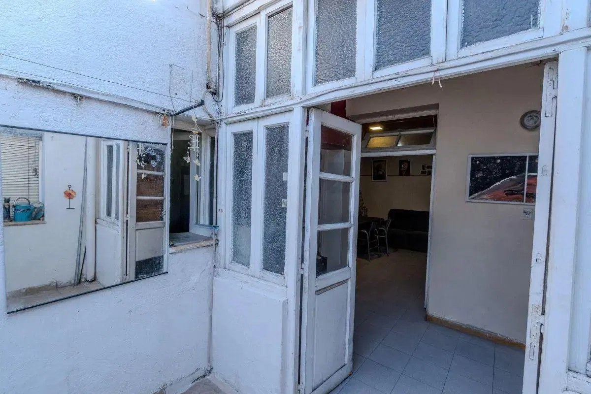 Depto En Venta Cuarta Sección/ Planta Baja/ 2 Dorm/ Patio/ A Reciclar 2