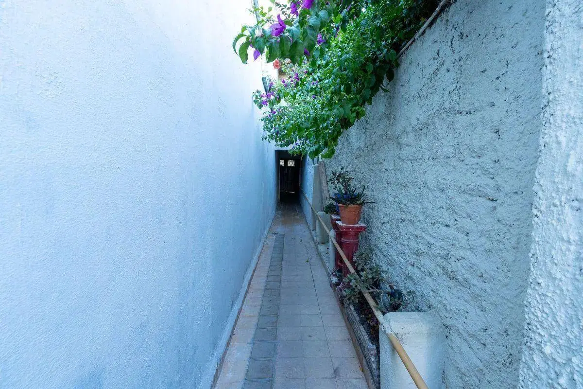 Depto En Venta Cuarta Sección/ Planta Baja/ 2 Dorm/ Patio/ A Reciclar 4
