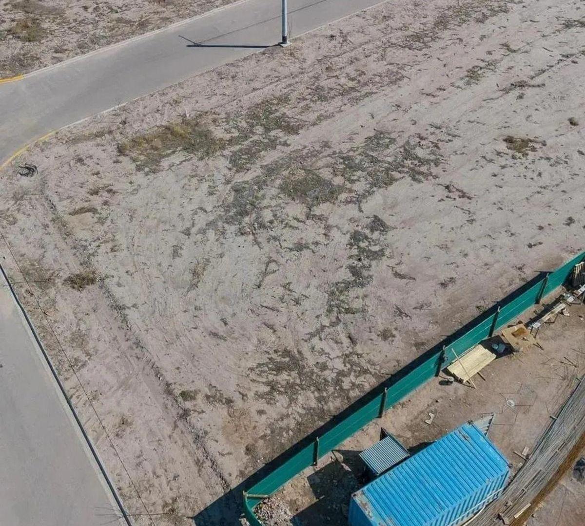 Foto de B° MILCAYAC II- LOTE ESQUINA EN VENTA 556 M2 I SERVICIOS I SEG 24 HS I, imagen 5