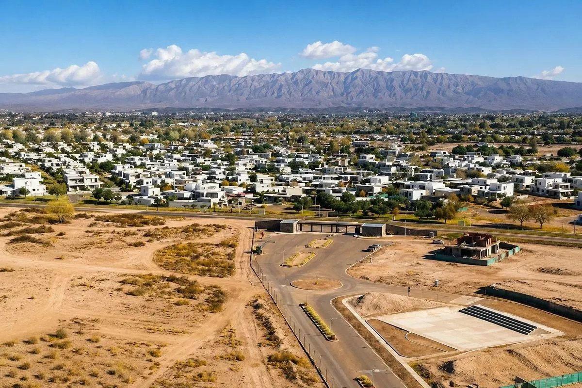 Foto de B° Privado Lomas Del Torreon 2da Etapa- Lotes Desde 300 M2, imagen 2