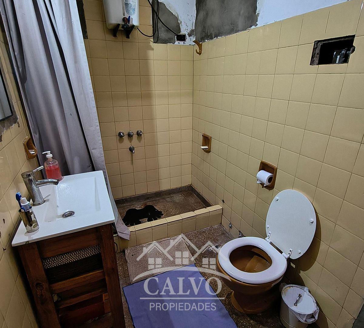 Foto de Casa a Reciclar. Excelente Ubicación. Mercedes, Buenos Aires., imagen 4