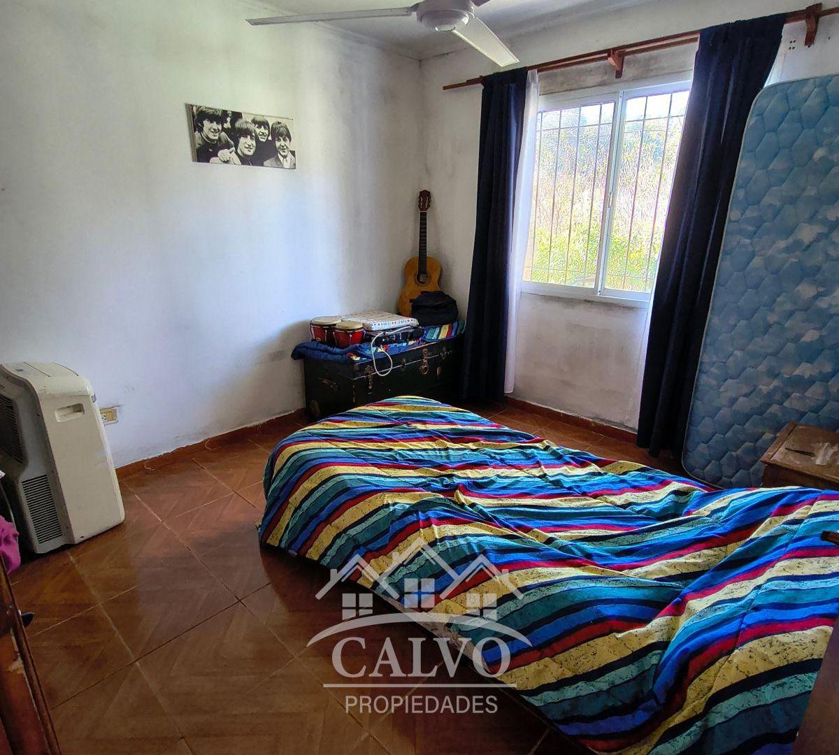 Foto de Casa Sobre Amplio Terreno. Mercedes, Buenos Aires., imagen 2