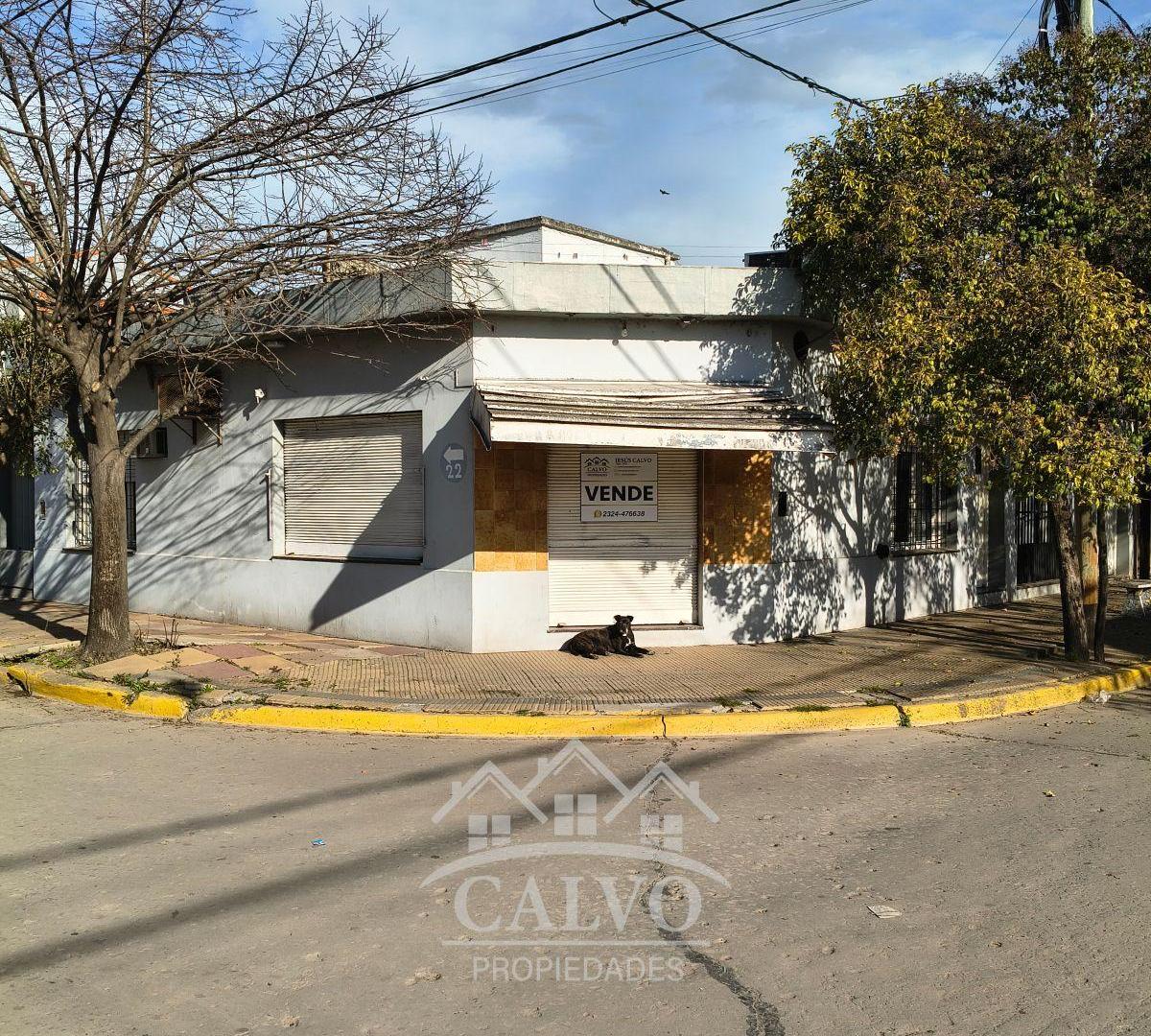 Casa con Local en Venta. Mercedes, Buenos Aires.