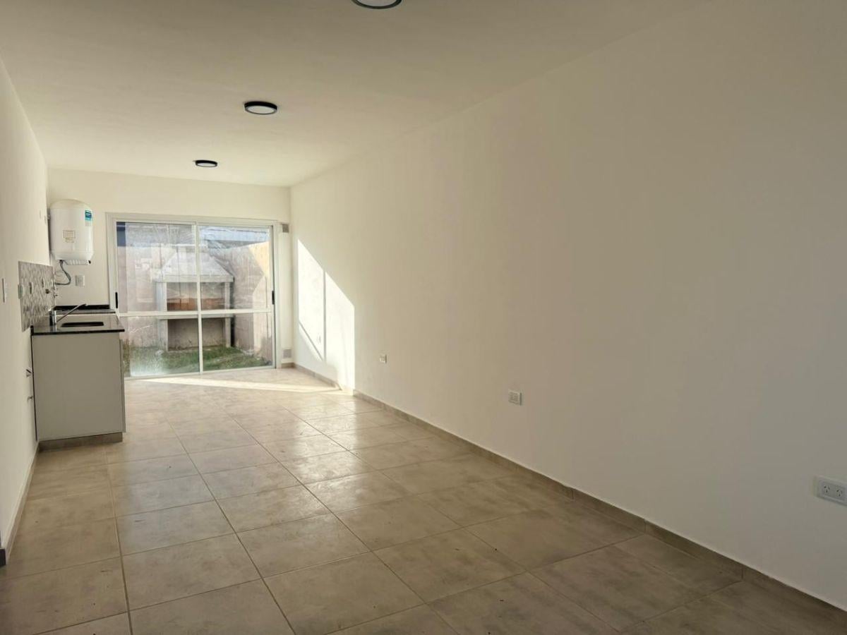 Foto de Excelente Duplex en Alquiler Rincones de Manantiales, imagen 4