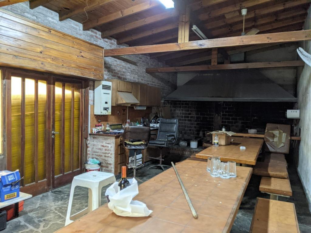 Dos Galpones Sobre 970 m² de Terreno en Zona Industrial Puerto Mar del Plata 2