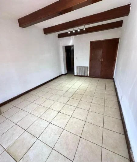 Chalet cinco ambientes en Barrio Stella Maris 4