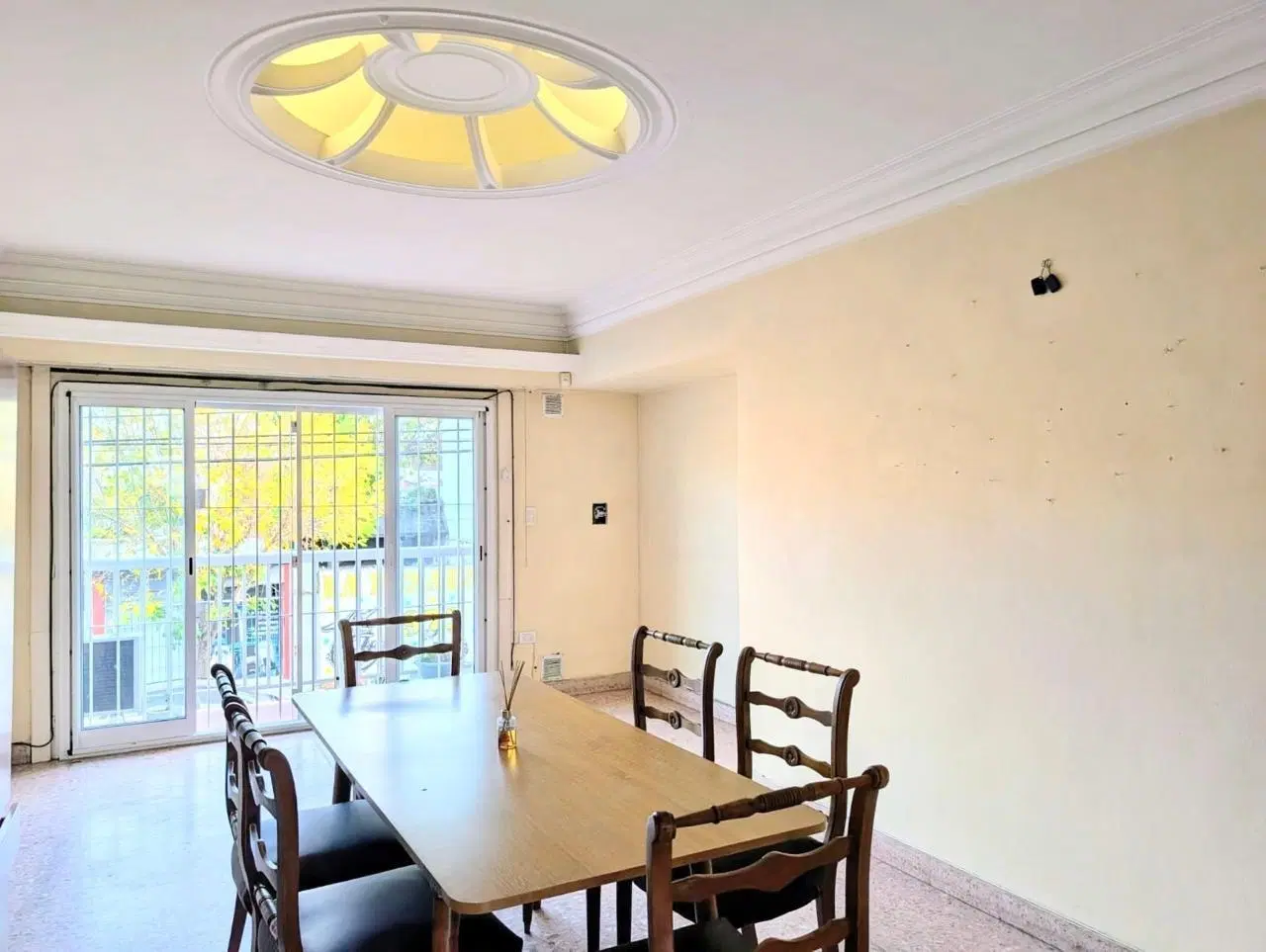 Departamento tres ambientes zona Acha y 12 de Octubre 2
