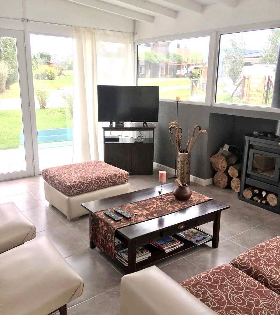 Foto de Chalet cuatro ambientes con quincho en Barrio Rumencó., imagen 1