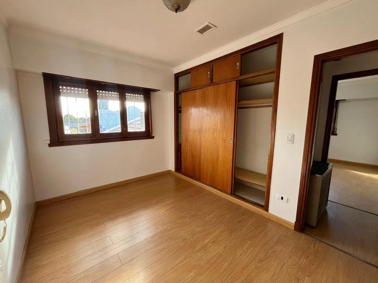 Chalet apto credito 5 ambientes en Barrio Colinas de Peralta Ramos 5