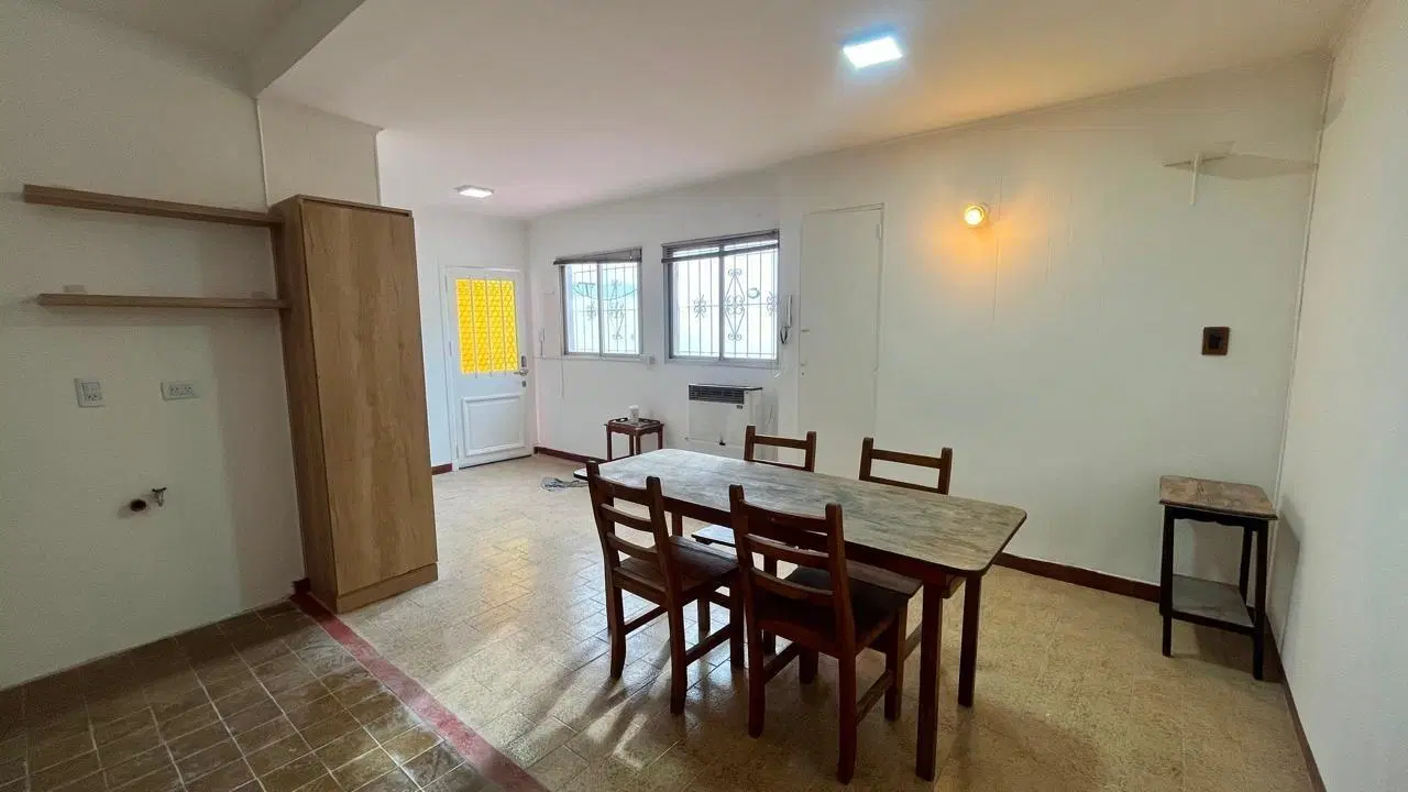 Ph dos ambientes en Barrio Chauvín 3