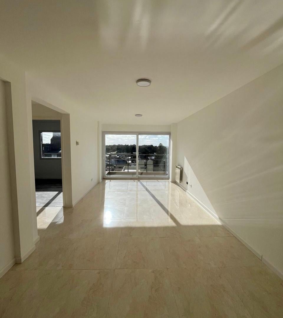 Foto de Departamento dos ambientes a una cuadra del mar en Punta Mogotes, imagen 2