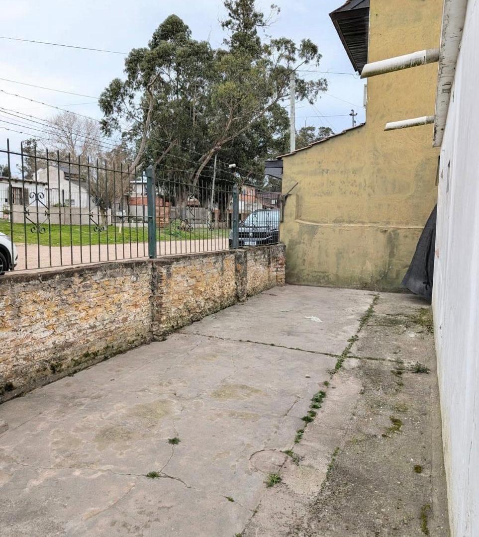 Foto de Propiedad tres ambientes con departamento en Barrio Juramento, imagen 5