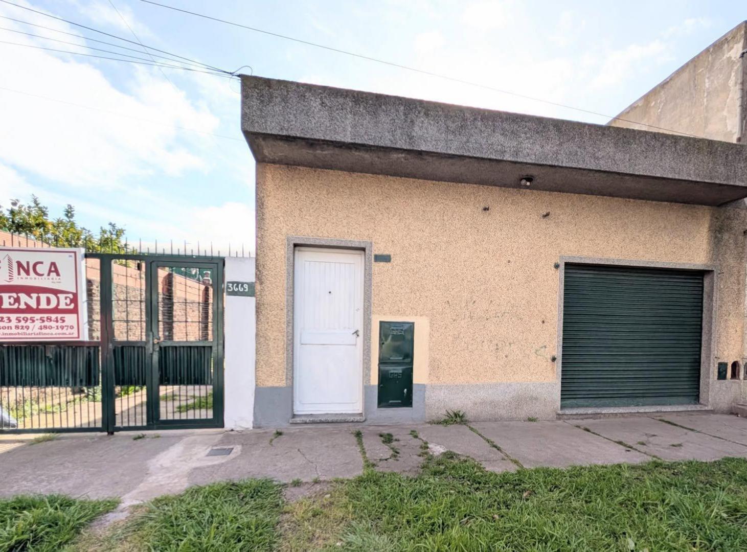 Foto de Casa tres ambientes con dependencia en Zona Puerto, imagen 1
