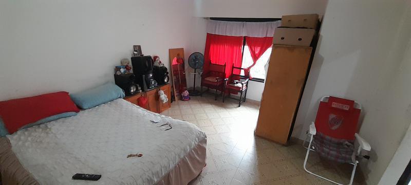 Casa en Gregorio de Laferrere 4